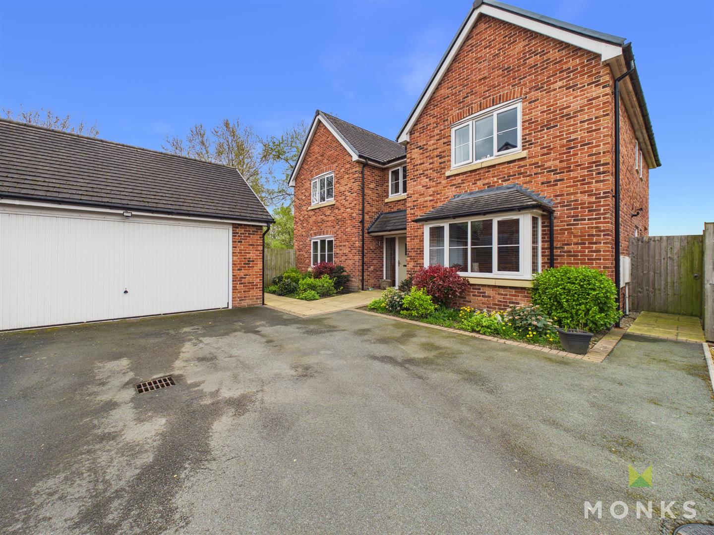 62 Prescott Court, Shrewsbury, SY4 2BF For Sale